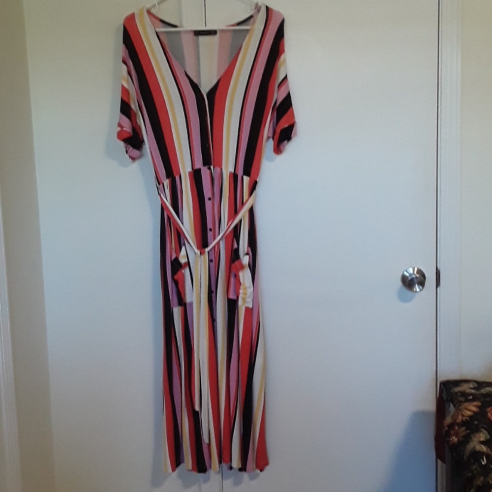 busem dress full of colors